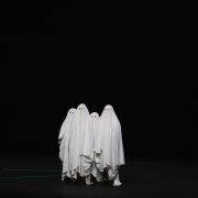 Las Huecas en «aquellas que no deben morir»