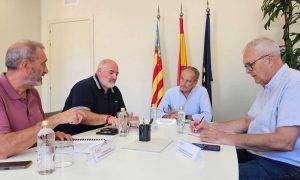 Aguirre con la DO Utiel-Requena.