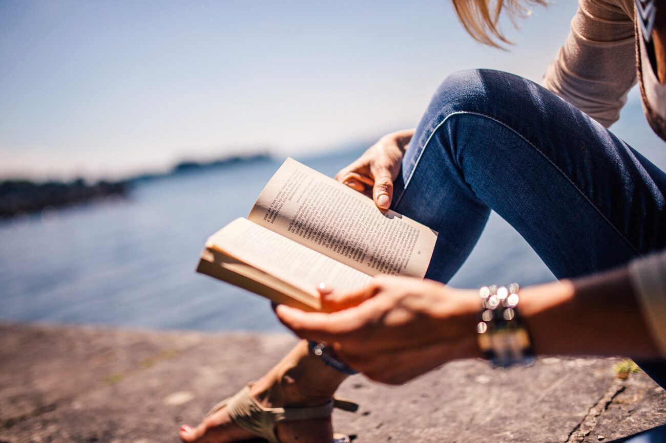 woman, reading, book