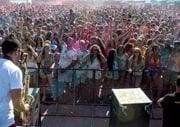 mas_de_3.500_personas_en_el_colorstribe_el_5_de_agosto_en_gandia.jpg
